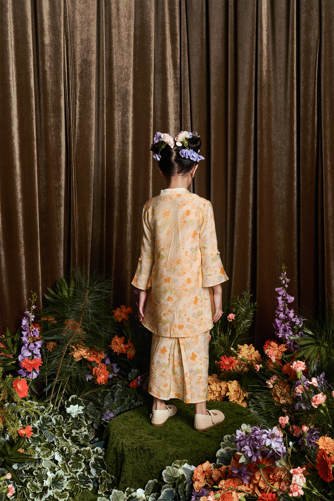 Sunset Dahlia Kebaya - Girls