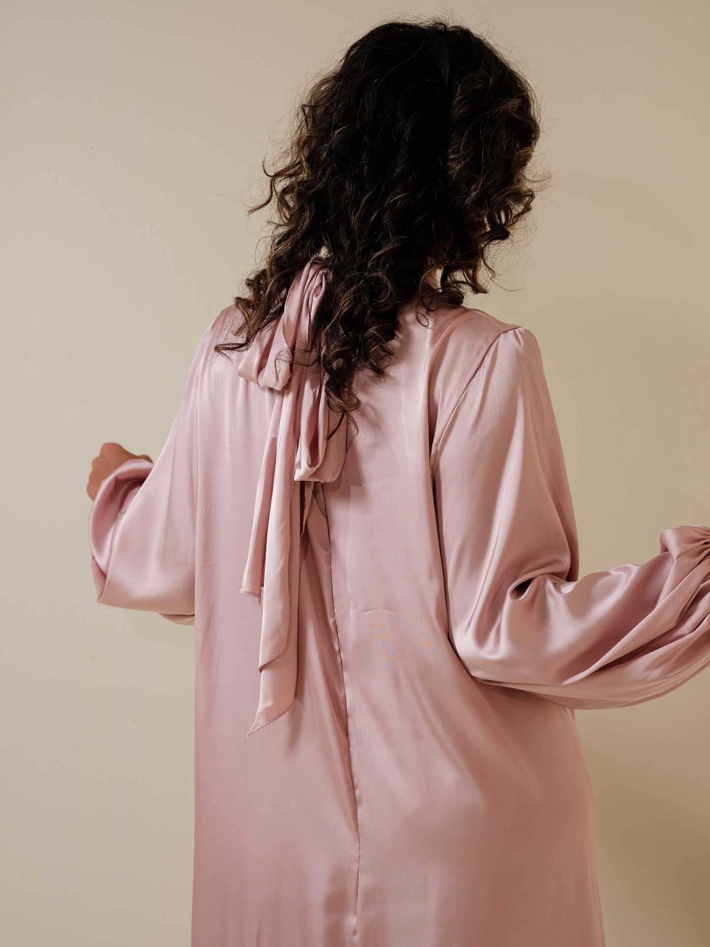 Sera Abaya - Champagne