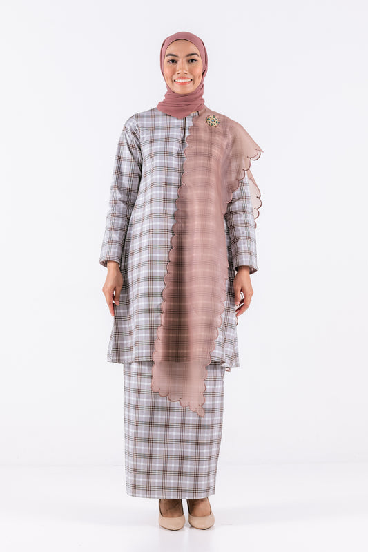 Hana Checkered Kurung Pahang - Brown