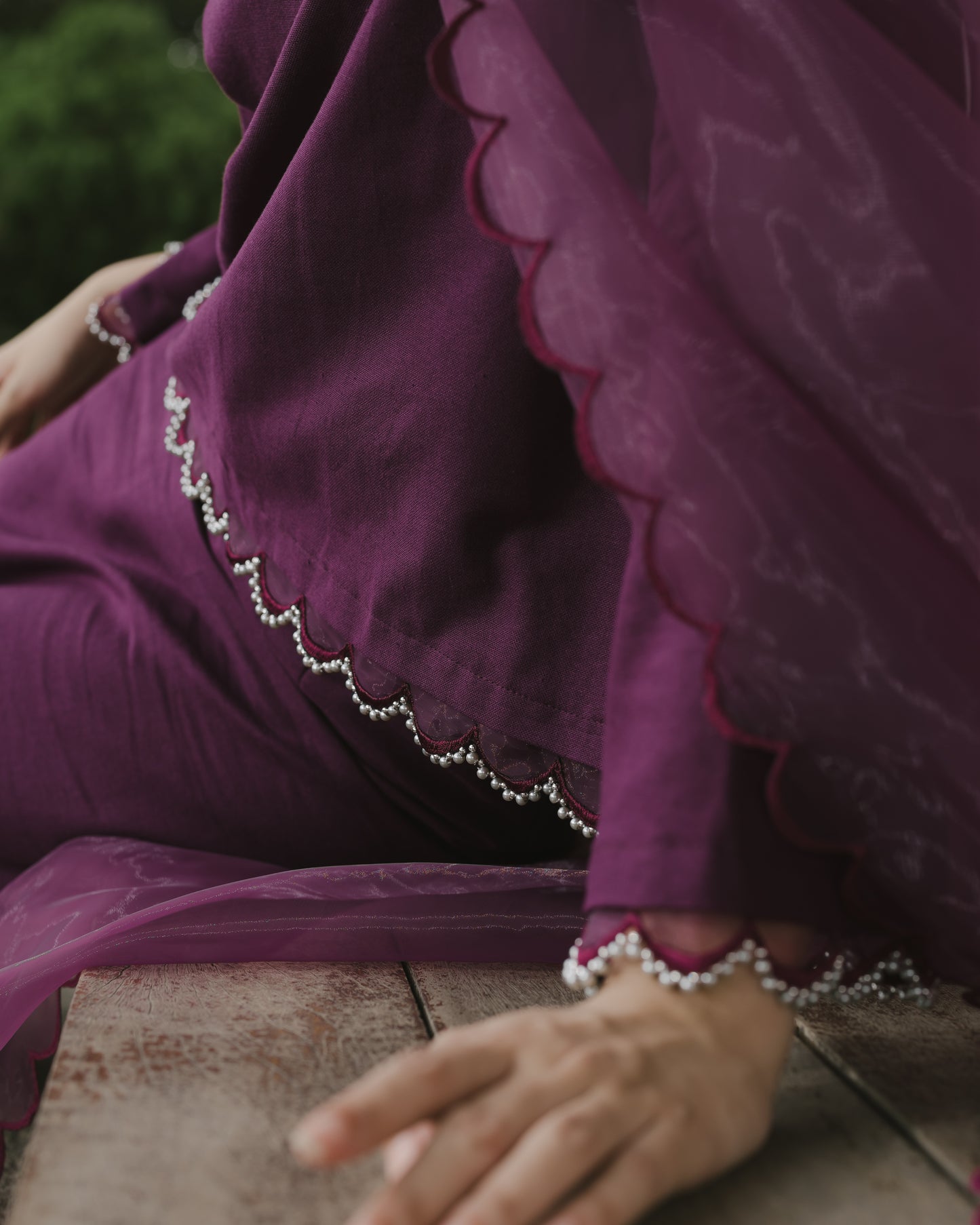 Lisa Scallop Kurung in Mulberry