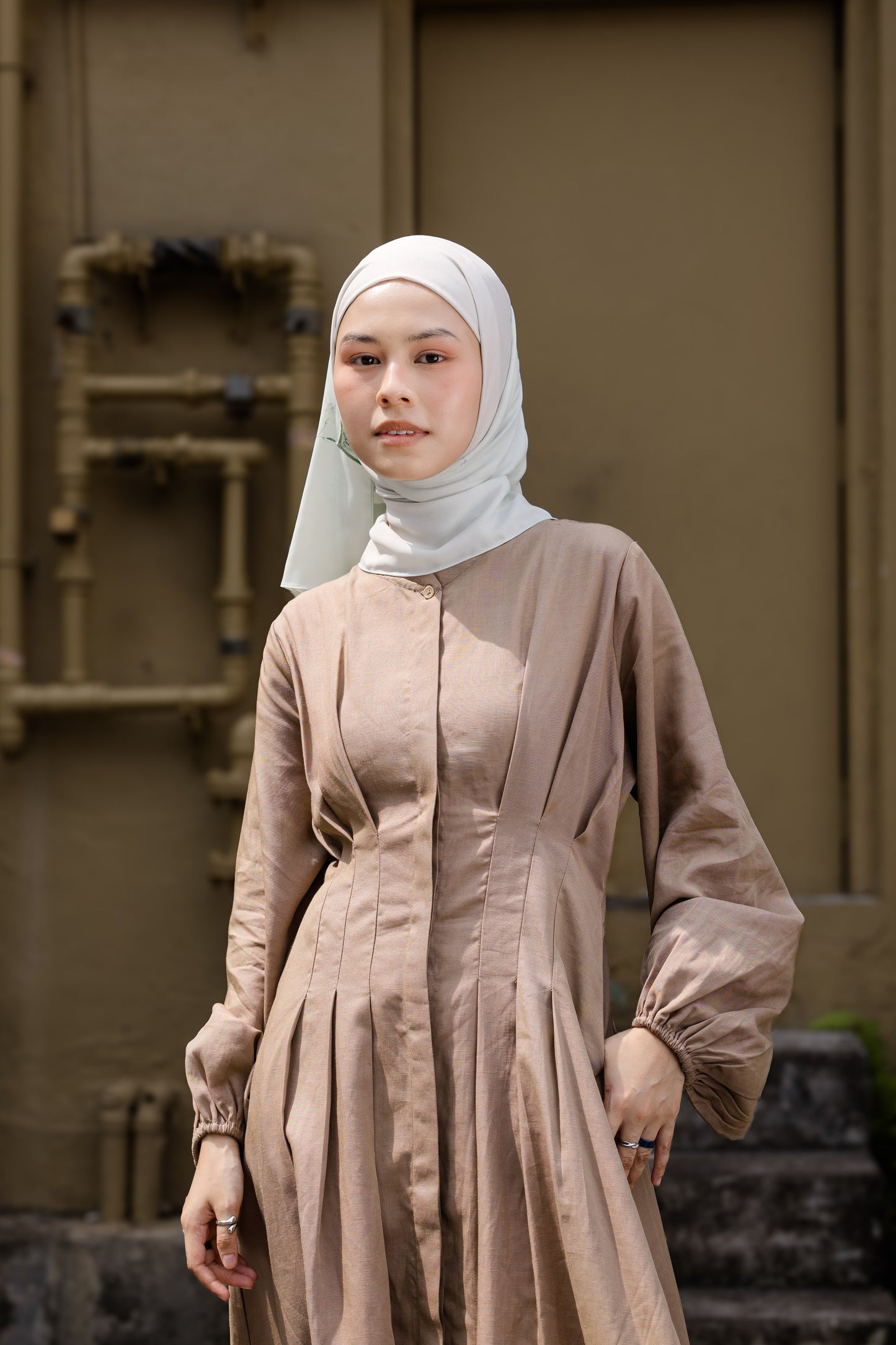 Serein Waisted Dress - Sand