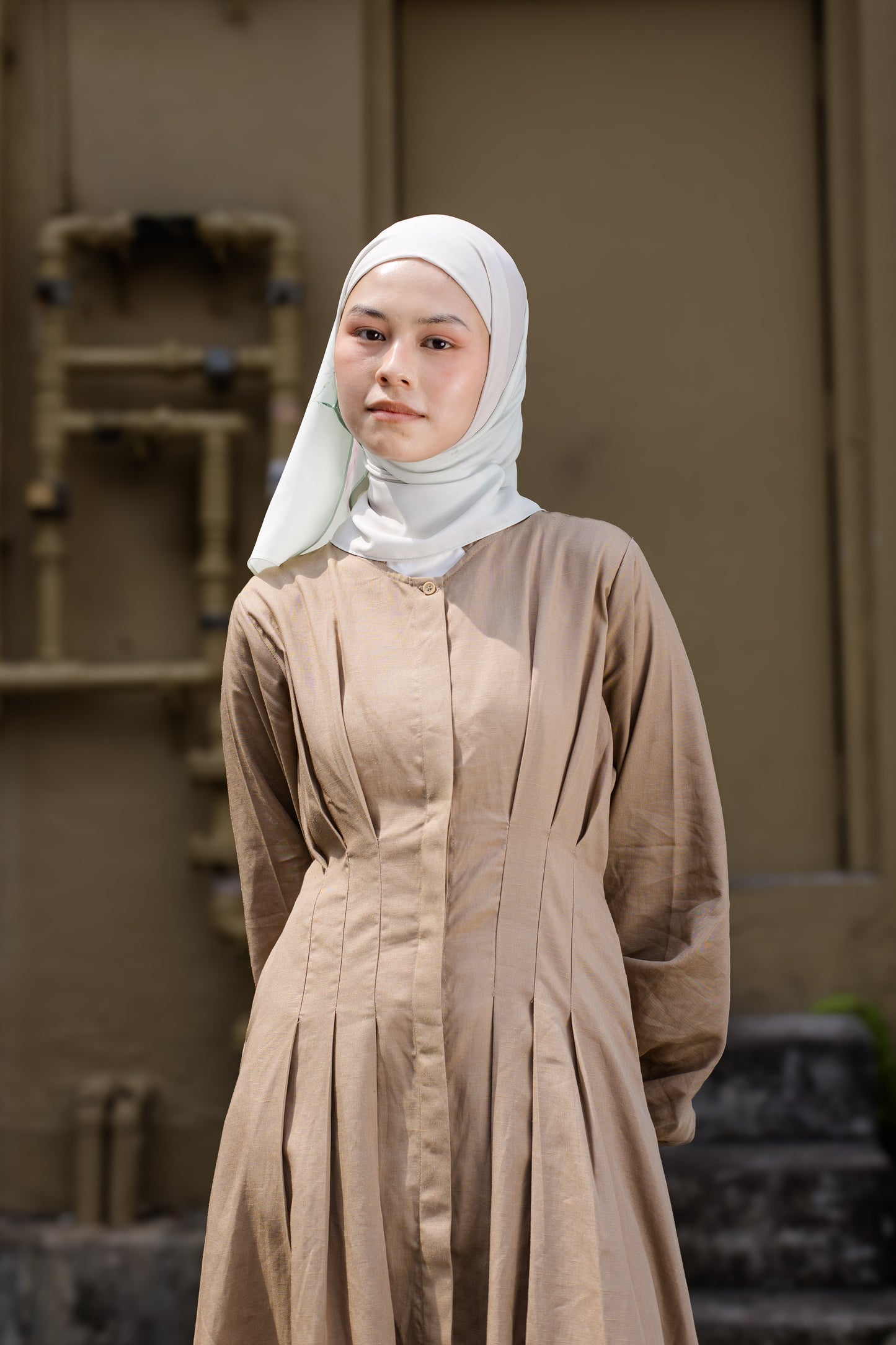 Serein Waisted Dress - Sand