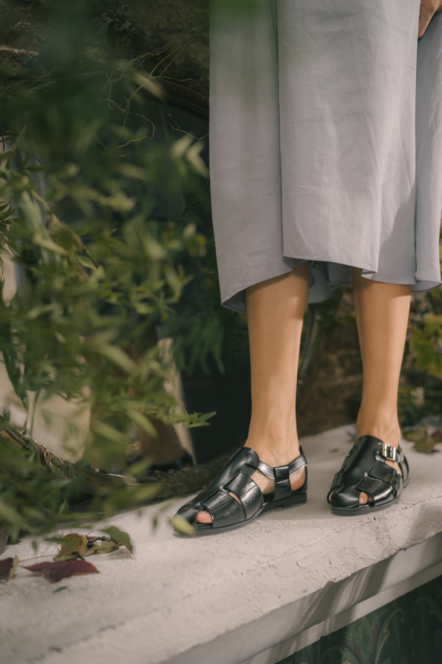 Terra Weave Sandals - Black