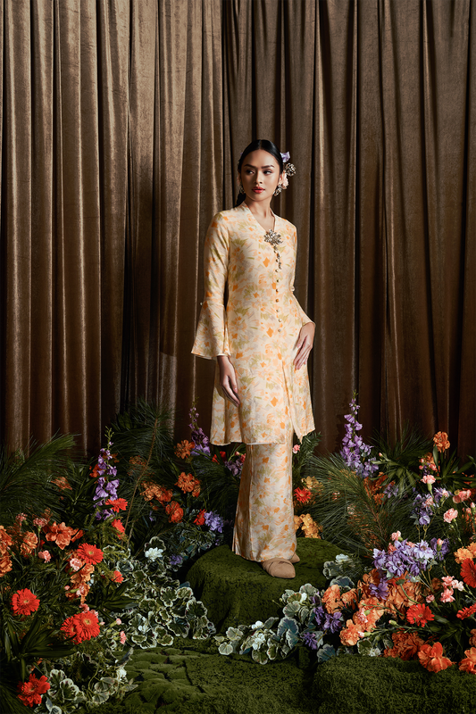 Sunset Dahlia Kebaya - Women