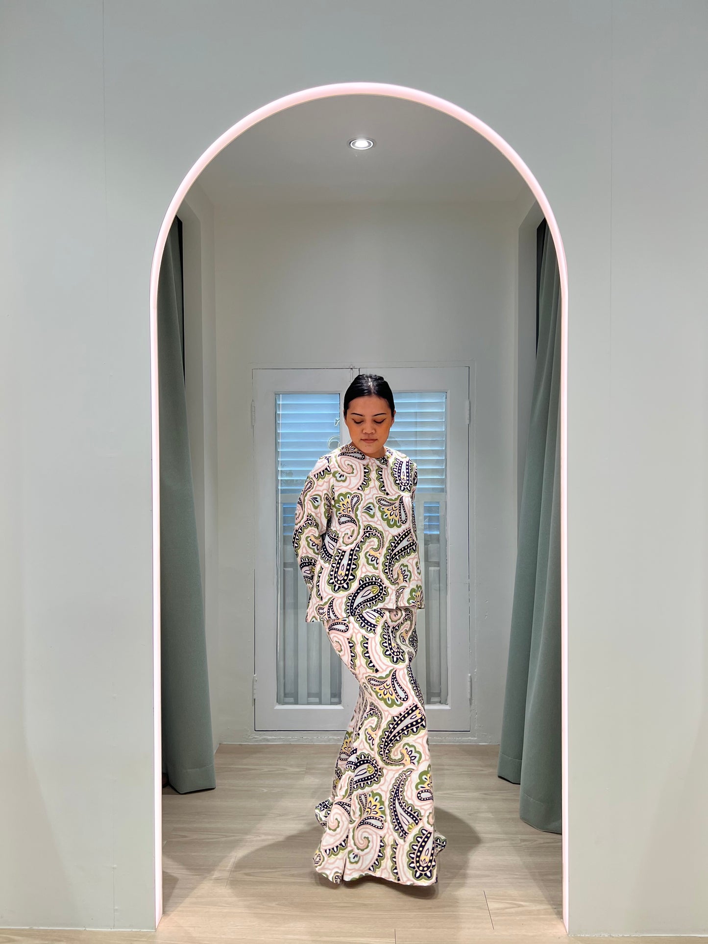 Lisa Linen Printed Kurung - Paisley Green